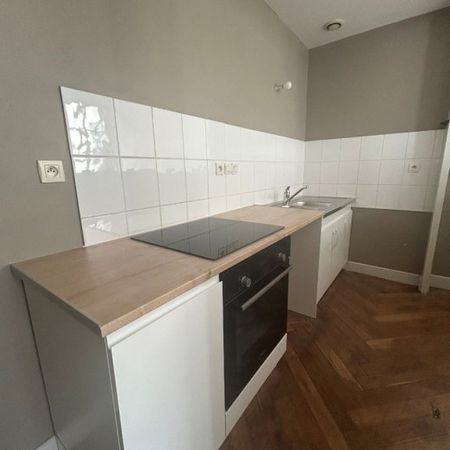 APPARTEMENT T3 A LOUER - Photo 3