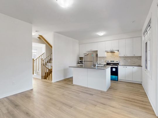 For Lease - 2710 Peter Matthews Drive, Pickering, Ontario - Photo 1