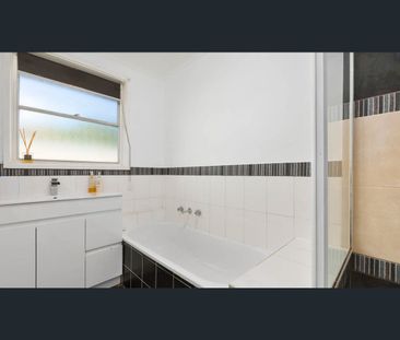 8 Ladava Court, Hastings, Vic 3915 - Photo 2