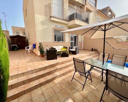 2 bedroom Bungalow rental in La Florida, Orihuela Costa-Alicante - Photo 2