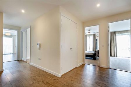 2 bedroom penthouse to rent - Photo 5