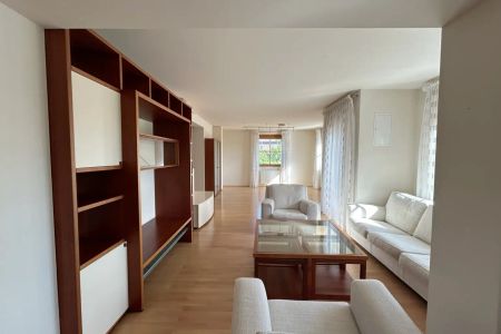 Eine Wohnung wie keine Zweite: Garten, Wohlgefühl und Größzügigkeit - Photo 2