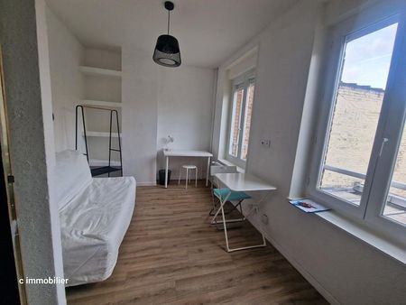 Appartement à Louer à LILLE 530 € - Photo 2