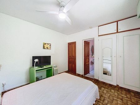 Appartement T1 Gourbeyre à louer - Photo 2