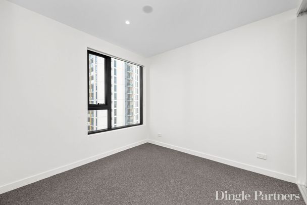 STYLISH, Prime Location in Southbank - Photo 1
