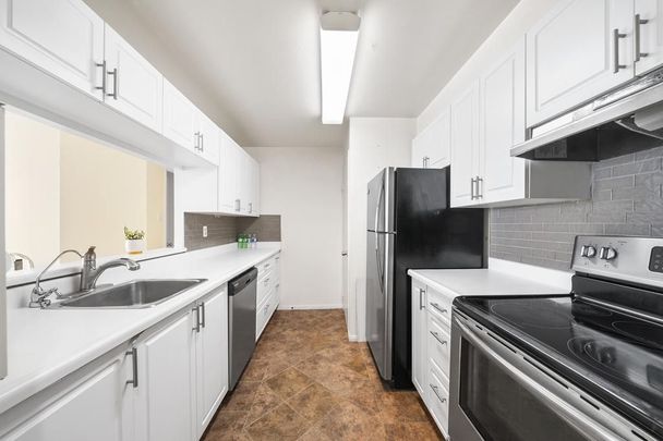 For Lease - 4185 Shipp Drive Unit# 415, Mississauga, Ontario - Photo 1