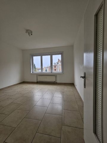 LAKEN - Ruim 2 slaapkamerappartement (104m²) - Photo 2