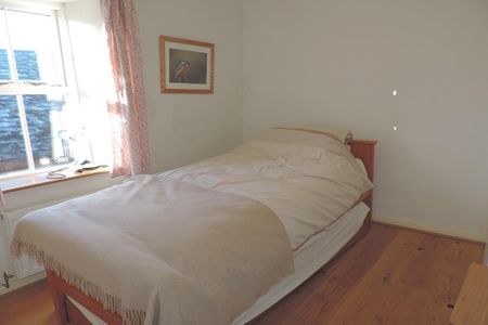2 bedroom cottage to rent - Photo 2