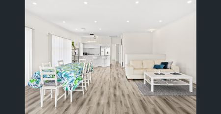 Spacious & Modern Retreat With Stunning Ocean Views (3-8 month lease only) - Photo 3