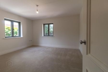 6 Derrianna, Culmore Road, Derry, BT48 8UU - Photo 4