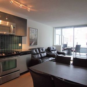 Pet Allowed -Available November 1st -Furnished 1 Bedroom@ 1325 Rolston - Photo 2