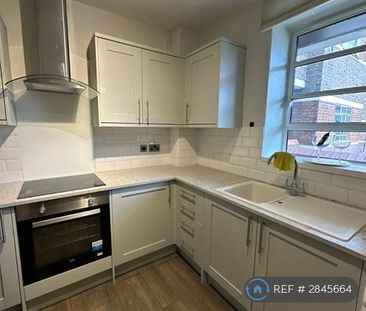 2 bedroom flat to rent - Photo 6