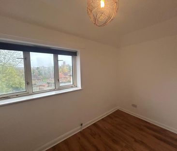 Woodside Road, Guildford, GU2 - Photo 5