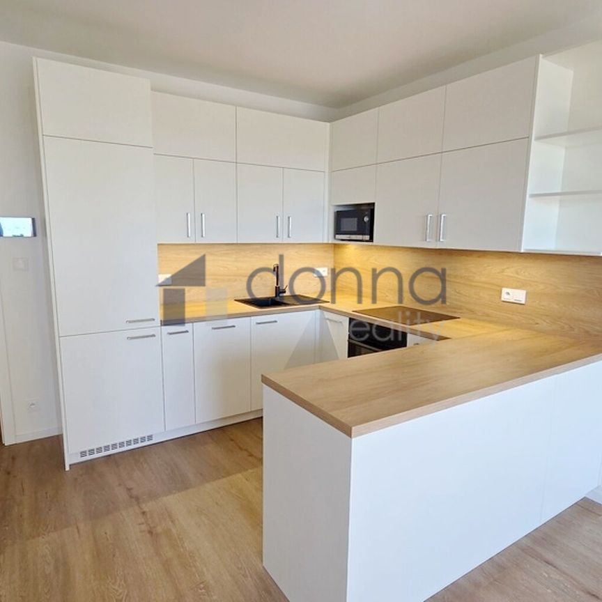 Pronájem bytu 2+kk 56 m² - Photo 1