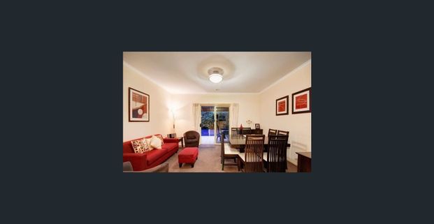 Spacious family home. - Photo 1