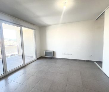 location Appartement T2 DE 44.2m² À COGOLIN - Photo 1