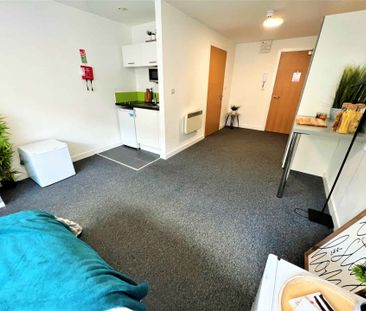 Premier Studio - Photo 3