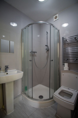 7 bedroom terraced house to rent - Photo 3