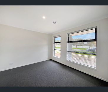 35 Batten Road, Charlemont, Vic 3217 - Photo 6