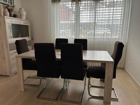 Ihr neues Zuhause: Stilvolle 4.5-Zimmer-Wohnung an Toplage in Hedingen - Foto 3