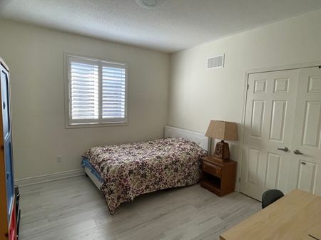 For Lease - 133 Hartney Drive, Richmond Hill, Ontario - Photo 4