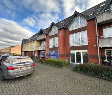 Gelijkvloers appartement met 3 slaapkamers en autostaanplaats. - Foto 6