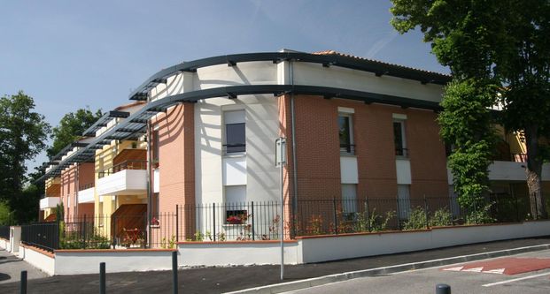 location Appartement T2 DE 43.89m² À TOULOUSE - Photo 1