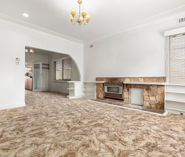 4 Brownfield Street, Parkdale VIC 3195 - House For Rent | Domain - Photo 3