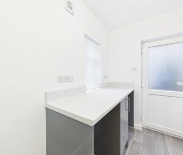 Flamstead Avenue, Loscoe, Heanor, Derbyshire, DE75 - Photo 2