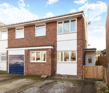 3 bedroom house to rent Royston Road, St. Albans, AL1 - Photo 4