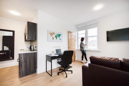 Studio to rent - Photo 3