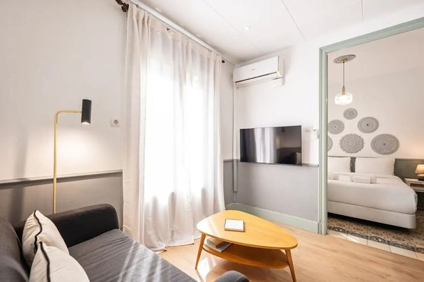 Carrer de la Marina, Barcelona, Catalonia 08013 - Photo 1