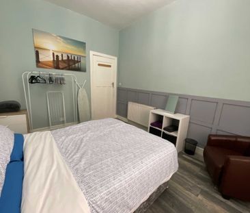 Price £895 pcm - Available Now - Unfurnished - Photo 1