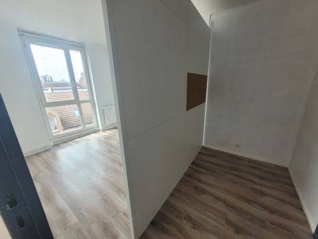Location Appartement 3 pièces 68m² ROUBAIX 59100 - Photo 3