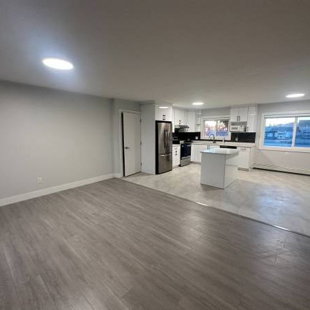 Country Living with 2 Kitchens - Photo 1