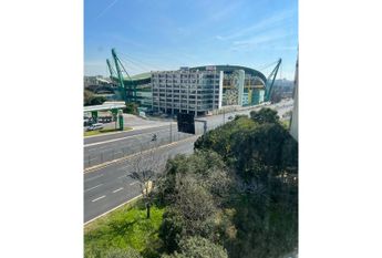 Apartamento T3 em Lisboa