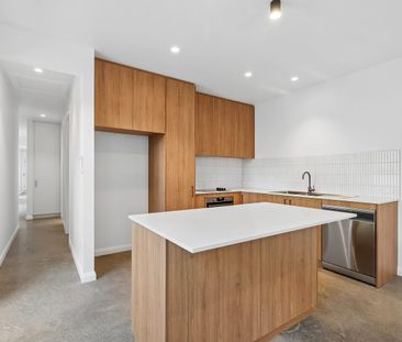 BRAND NEW Modern 3 Bedroom Home in St Agnes RENT NOW! - Photo 6