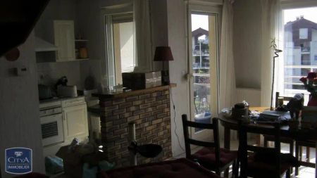 Appartement à louer 4 pièces 77.5m² - Photo 3