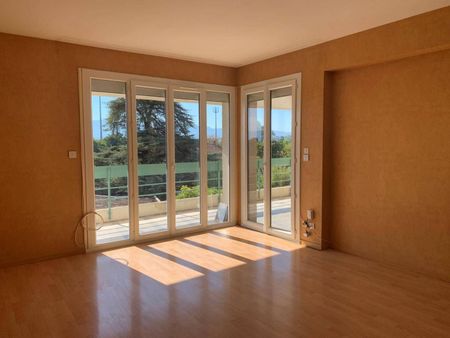 Location appartement 4 pièces 99.2 m² à Romans-sur-Isère (26100) 5 - Photo 3