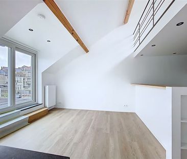 Renovated penthouse with 20m2 terrace - Foto 6