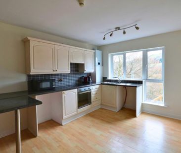 3 bedroom terraced house to rent - Photo 3