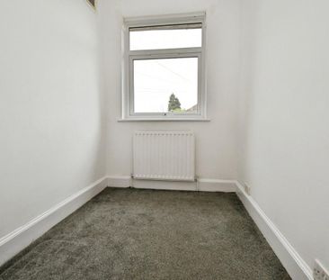 Conway Road, Whitton, Hounslow, TW4 5LR - Photo 2