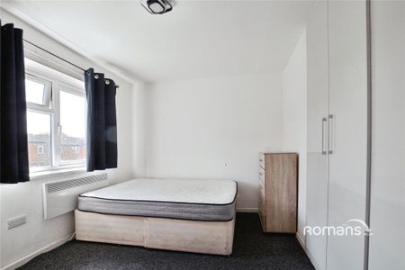 4 bedroom house to rent - Photo 4