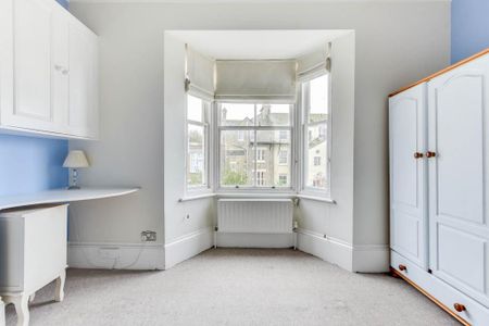 3 bedroom maisonette to rent - Photo 3
