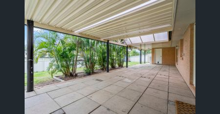 Spacious Family Home with Versatile Living and Excellent Amenities - Photo 5