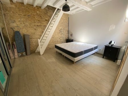 Nimes centre appartement T3 duplex meublé à louer - Photo 5