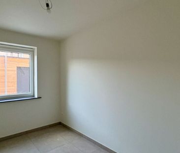 Appartement te huur in Evergem voor € 1.075 met 3 slaapkamers - Foto 2