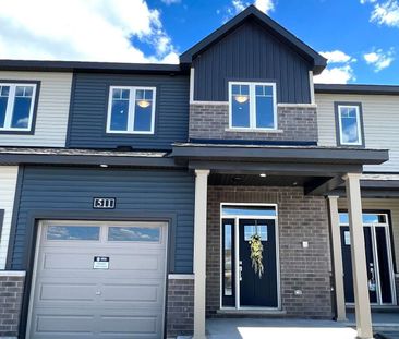For Lease - 511 Moyard Drive, Barrhaven, Ontario - Photo 1