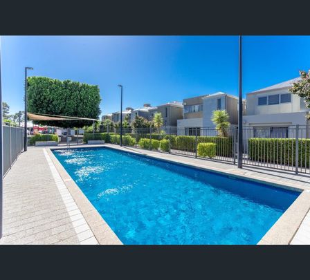 5 Stirling Highway, North Fremantle, WA 6159 - Photo 1