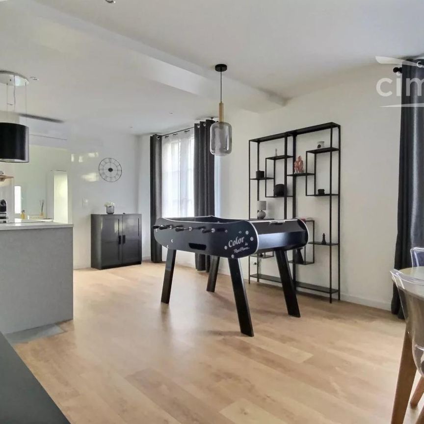 Maison de ville meublé idéalement située | Cimm Immobilier - Photo 1